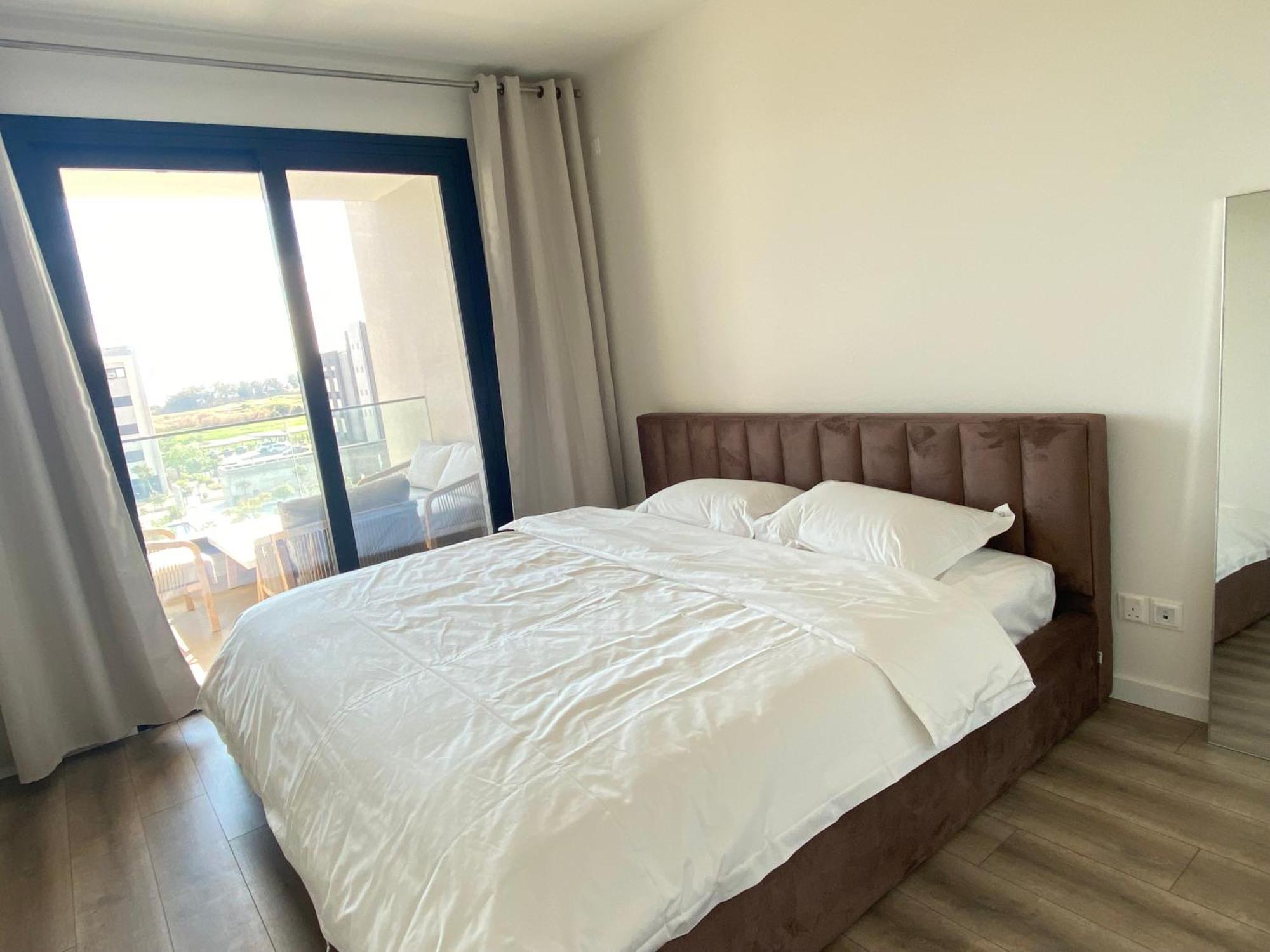 Sunset Gardens - Holiday Apartments - By Tlv Living Limassol Szoba fotó